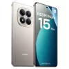 Xiaomi Redmi Note 15 Pro 4G gris respaldo diagonal mostrando sus cámaras y logo frente mostrando su pantalla y cámara frontal