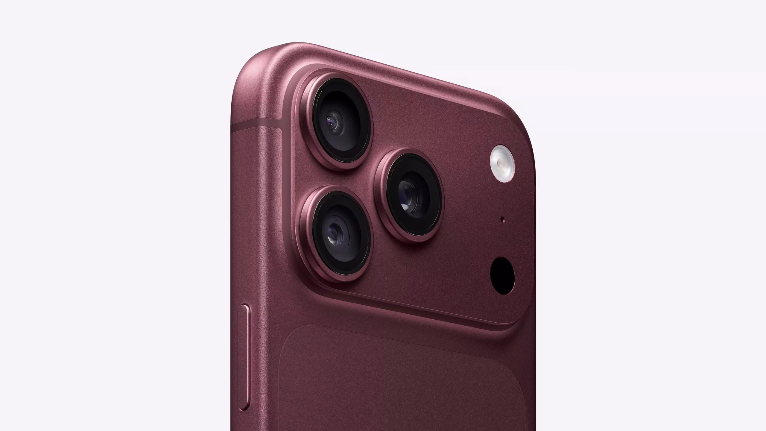 Iphone 18 Pro vinotinto vista trasera diagonal mostrando camara vista posterior mostrando camaras y flash disponible en celumovil Store